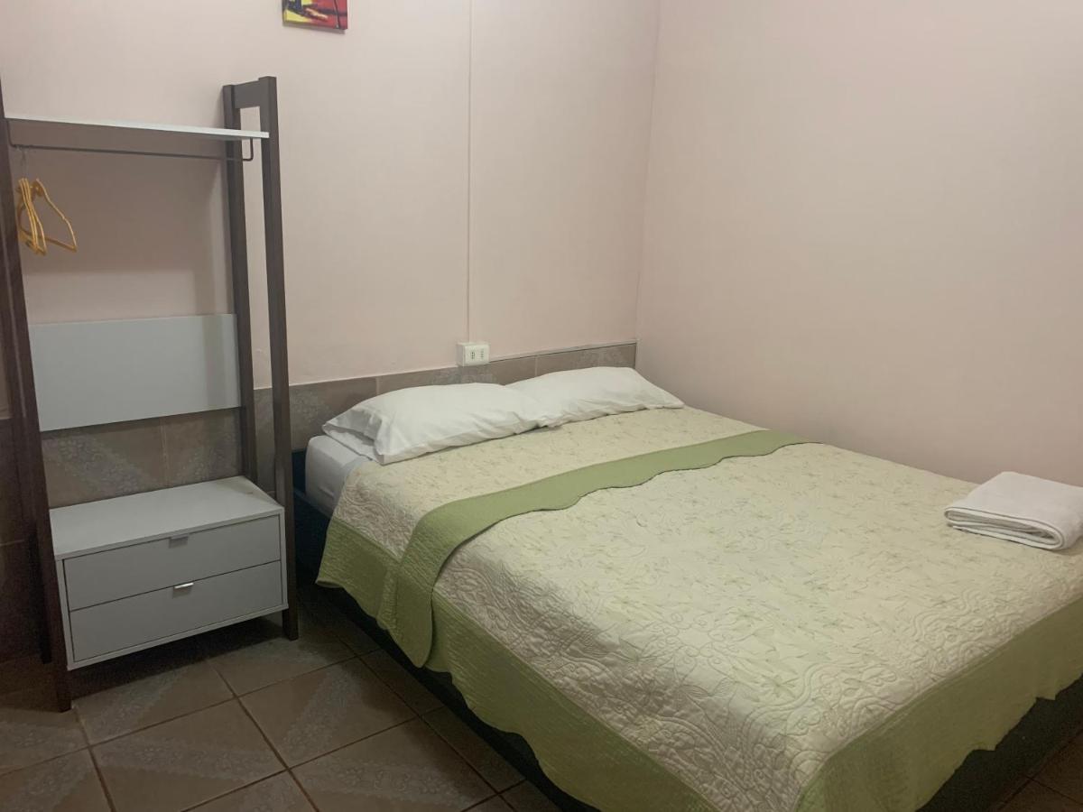 Hostal Iria Antofagasta Kültér fotó